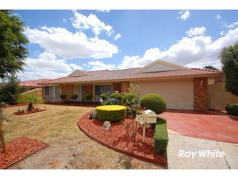 4 Jagger Circuit, Cranbourne East VIC 3977