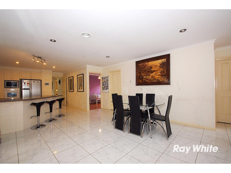4 Jagger Circuit, Cranbourne East VIC 3977