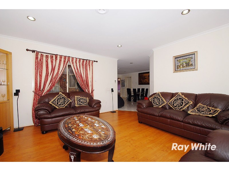4 Jagger Circuit, Cranbourne East VIC 3977