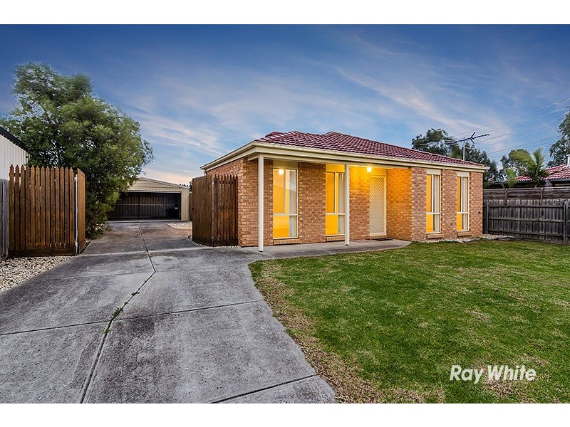 4 Kismet Close, Cranbourne West VIC 3977
