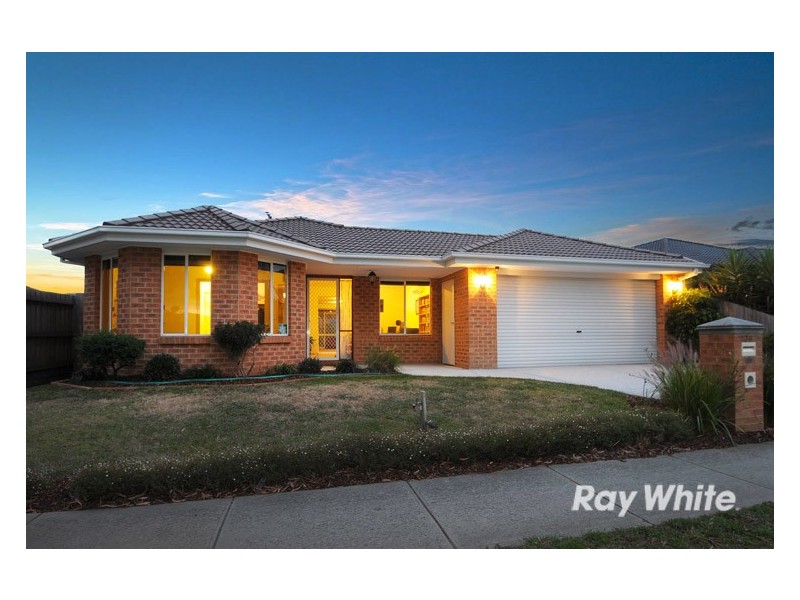 36 Kulkami Way, Cranbourne West VIC 3977