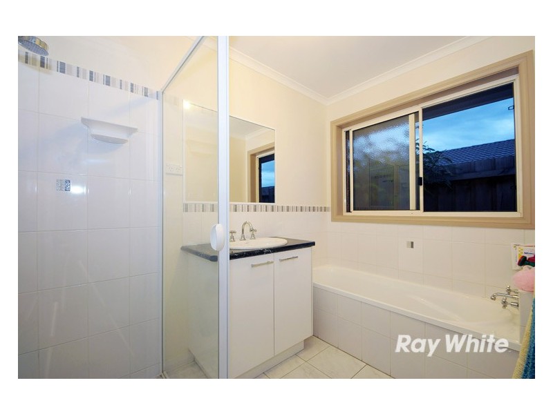 36 Kulkami Way, Cranbourne West VIC 3977