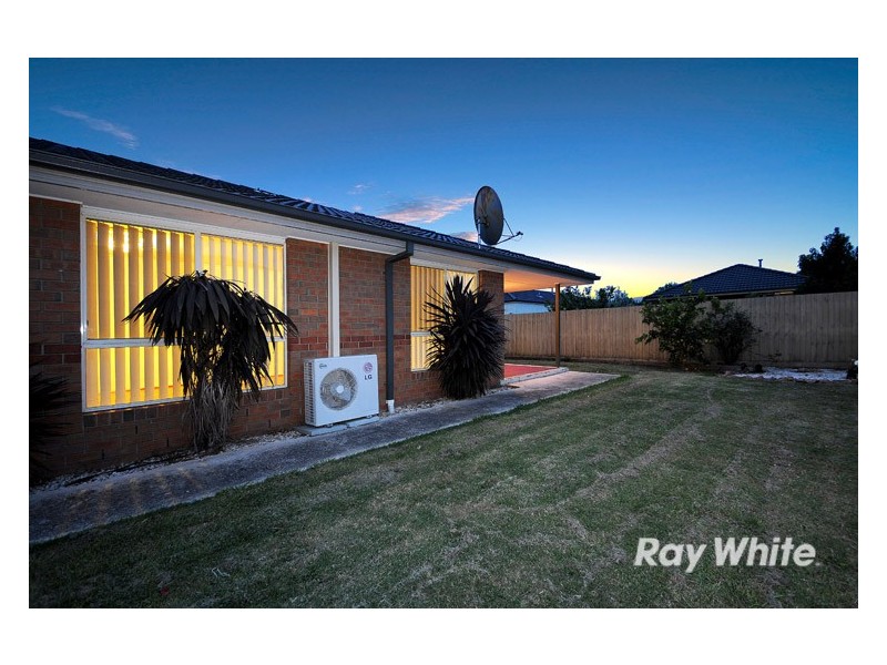 2 Kulkami Way, Cranbourne West VIC 3977