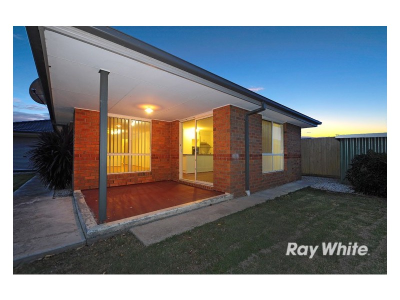 2 Kulkami Way, Cranbourne West VIC 3977