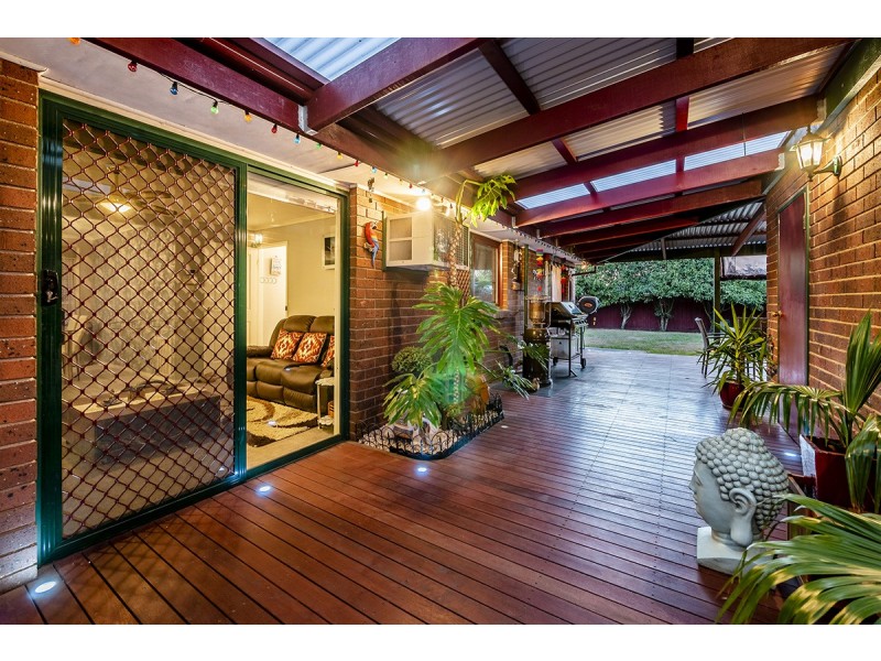 40 Lamont Crescent, Cranbourne VIC 3977