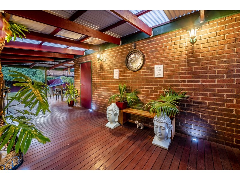 40 Lamont Crescent, Cranbourne VIC 3977