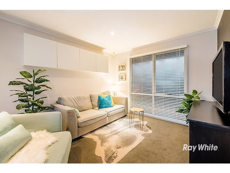 91 Lesdon Avenue, Cranbourne VIC 3977