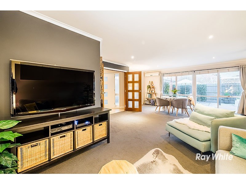 91 Lesdon Avenue, Cranbourne VIC 3977