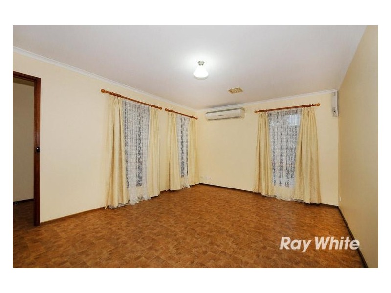 13 MacArthur Drive, Cranbourne VIC 3977