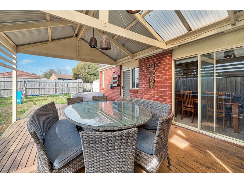 58 Navarre Drive, Cranbourne West VIC 3977