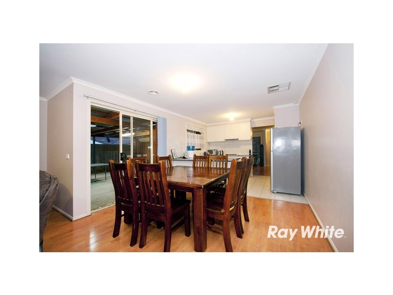 1 Nerrena Rise, Cranbourne West VIC 3977