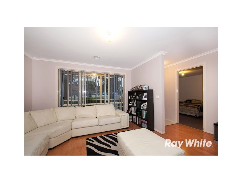 1 Nerrena Rise, Cranbourne West VIC 3977