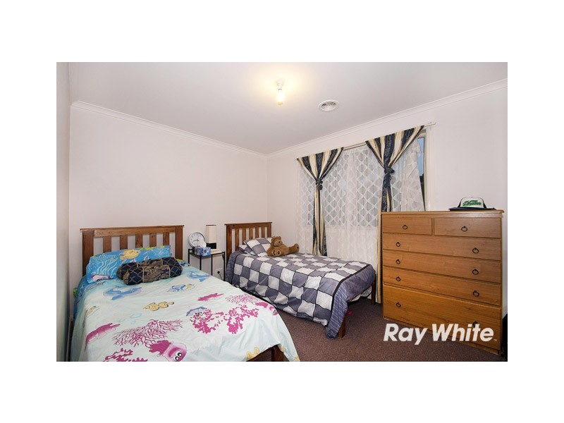 1 Nerrena Rise, Cranbourne West VIC 3977