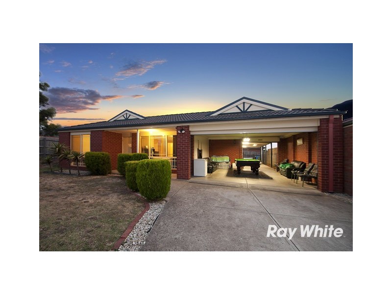 1 Nerrena Rise, Cranbourne West VIC 3977