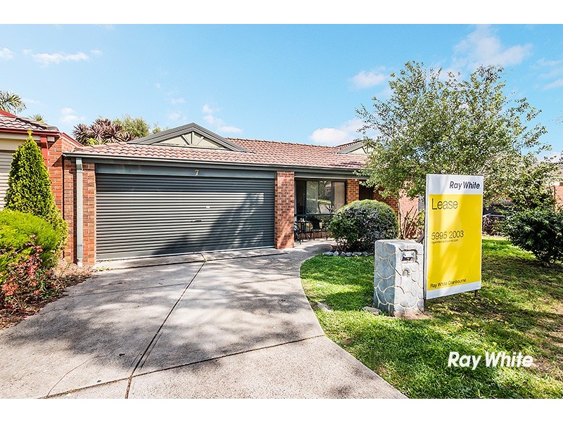 7 Nerrena Rise, Cranbourne West VIC 3977