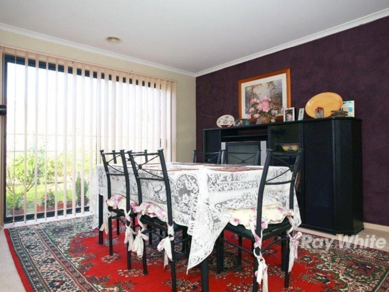 7 Nerrena Rise, Cranbourne West VIC 3977