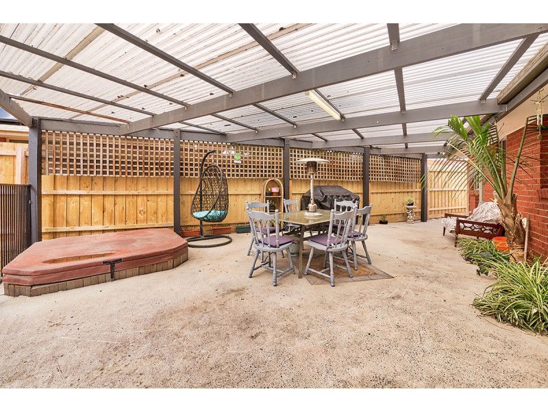 45 Raisell Road, Cranbourne West VIC 3977