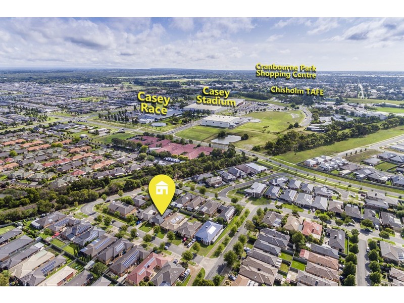7 Reynard Place, Cranbourne East VIC 3977