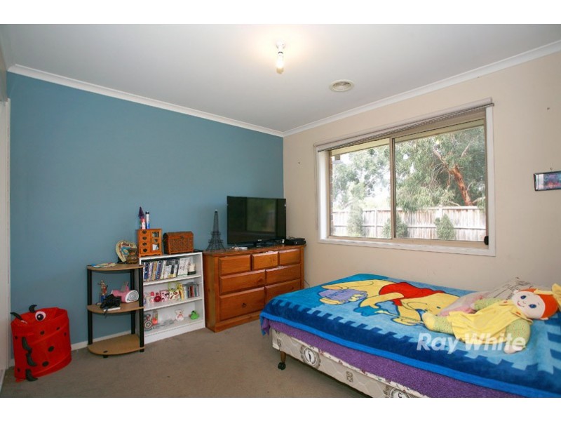 91 Scotsdale Drive, Cranbourne East VIC 3977