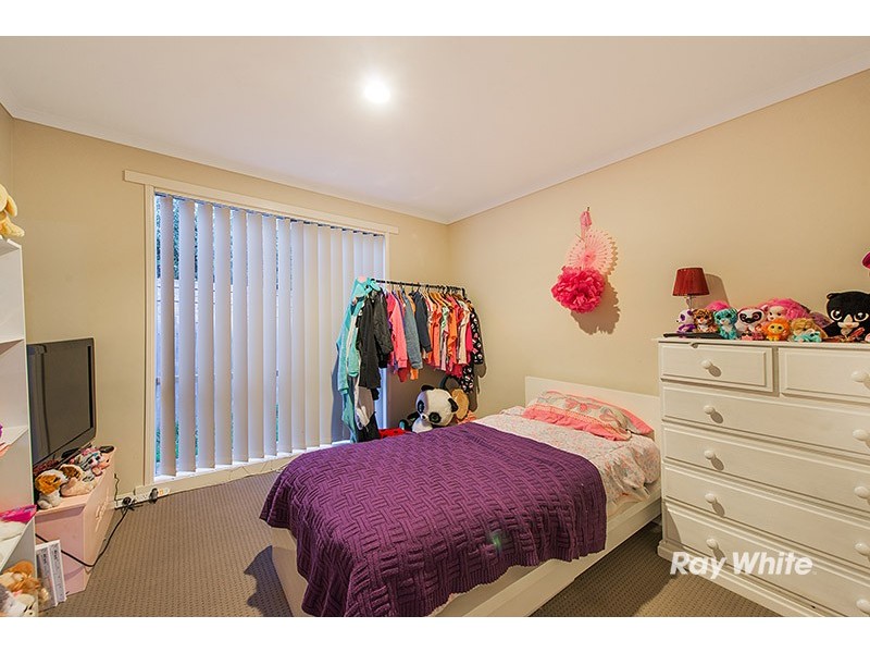 29a Staunton Walk, Cranbourne East VIC 3977