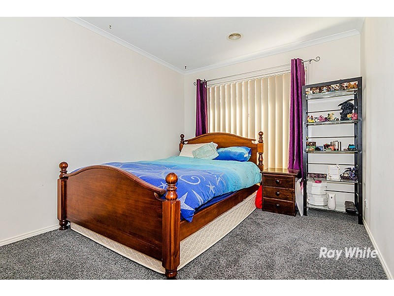 29 Stephellen Way, Cranbourne West VIC 3977