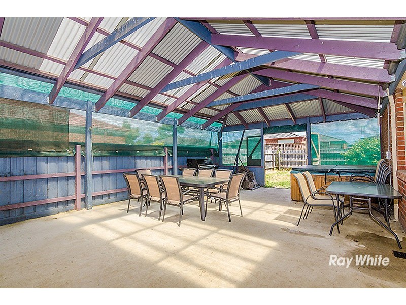 29 Stephellen Way, Cranbourne West VIC 3977