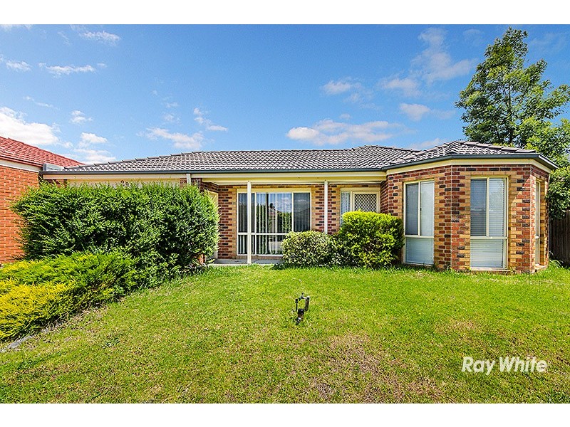 29 Stephellen Way, Cranbourne West VIC 3977