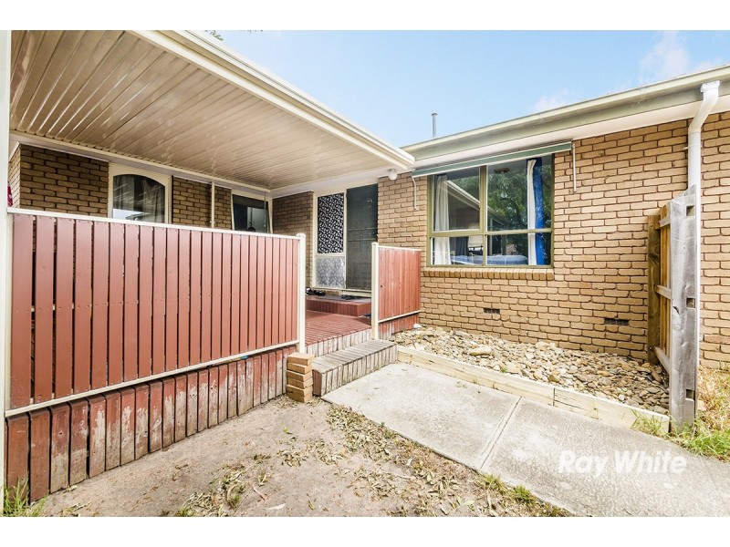 1 Thomas Crescent, Cranbourne VIC 3977