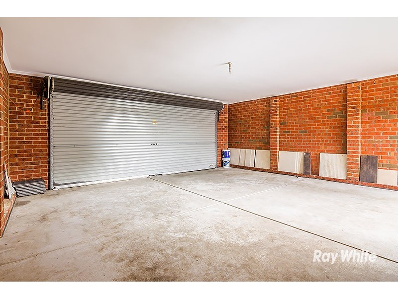 54 Trafalgar Way, Cranbourne East VIC 3977