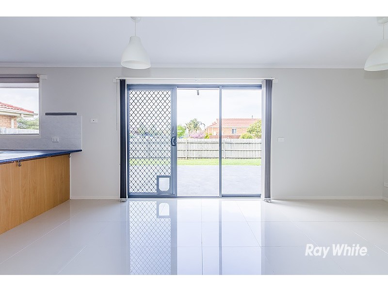 54 Trafalgar Way, Cranbourne East VIC 3977