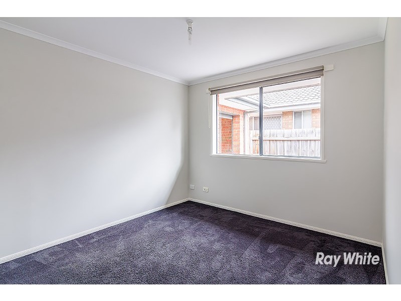 54 Trafalgar Way, Cranbourne East VIC 3977