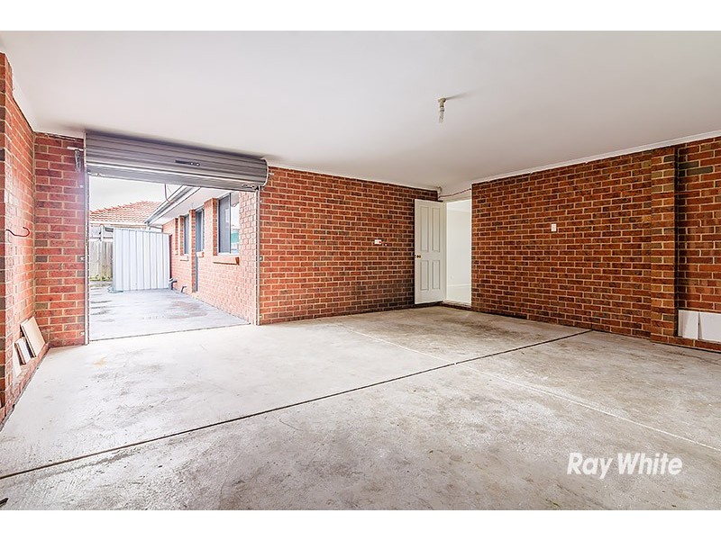 54 Trafalgar Way, Cranbourne East VIC 3977