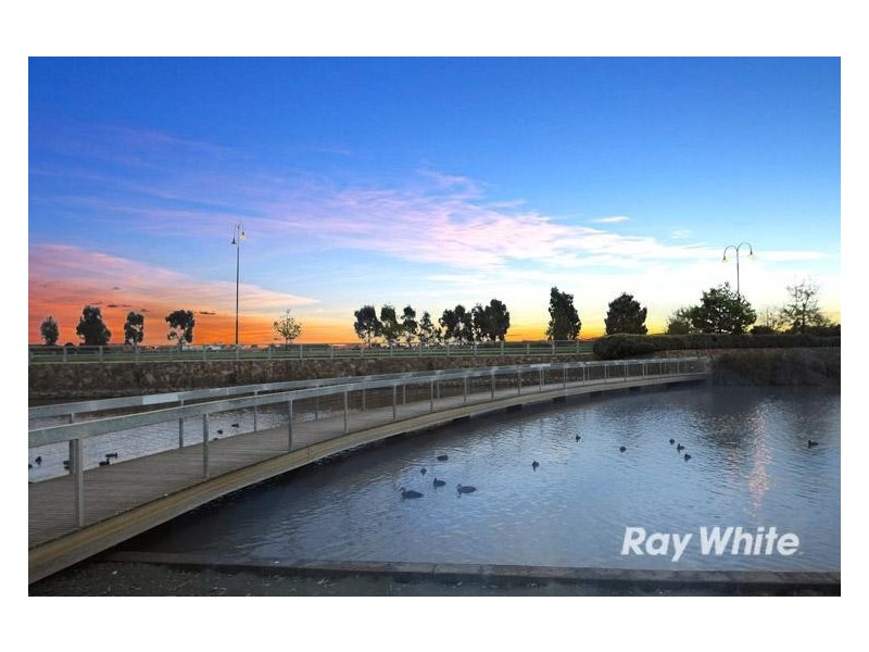 54 Trafalgar Way, Cranbourne East VIC 3977