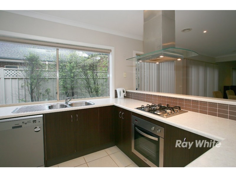 18 Weathertop Way, Cranbourne East VIC 3977