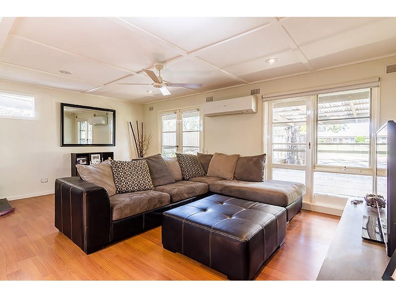 19 Ballarto Road, Clyde VIC 3978