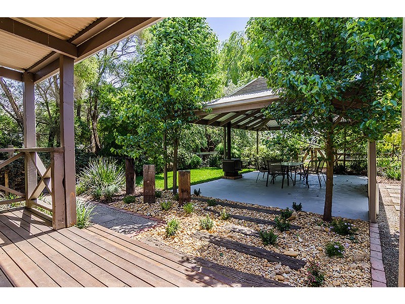 19 Ballarto Road, Clyde VIC 3978