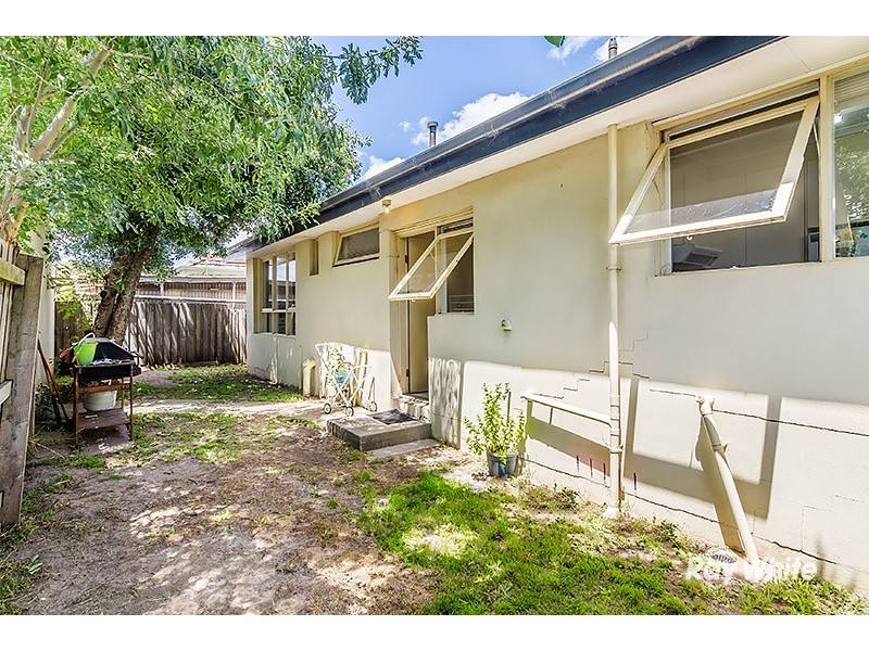 1/57 Cranbourne Drive, Cranbourne VIC 3977