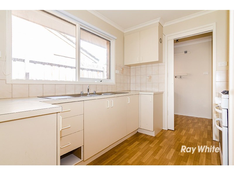 5 Jindalee Gardens, Cranbourne West VIC 3977