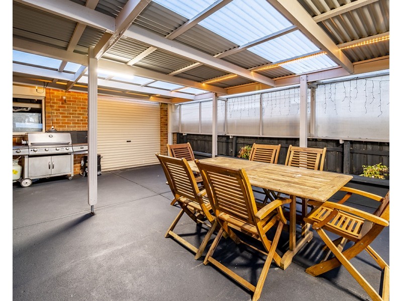 3 Seacombe Place, Cranbourne VIC 3977