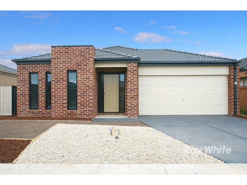15 Appaloosa Grove, Clyde North VIC 3978