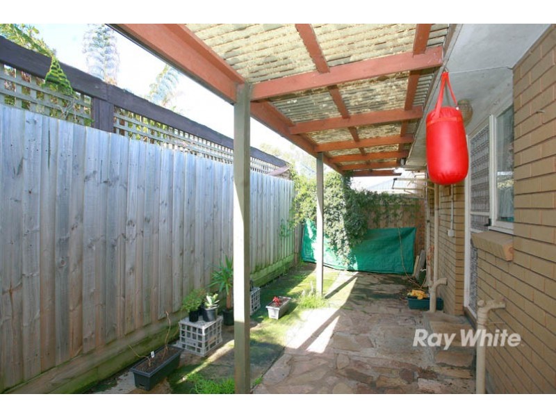 18 Evelyne Avenue, Cranbourne VIC 3977