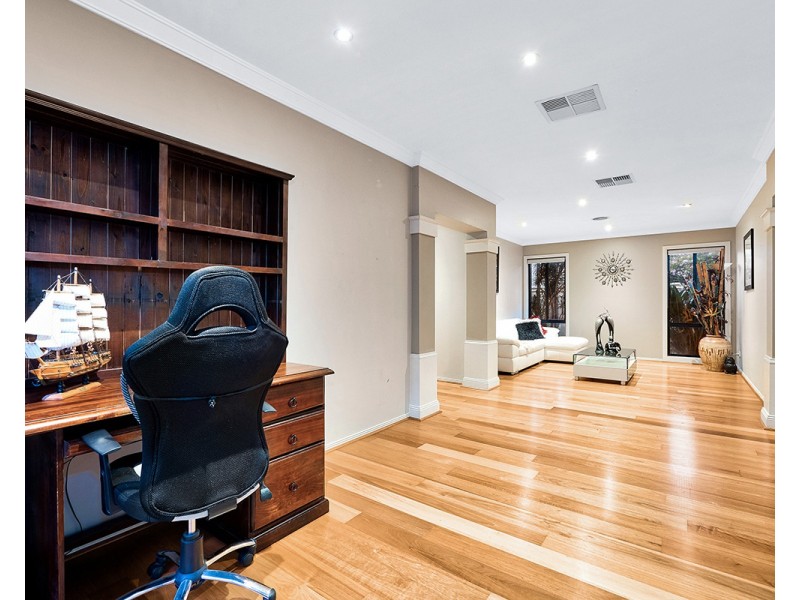 12 Bramble Close, Lyndhurst VIC 3975