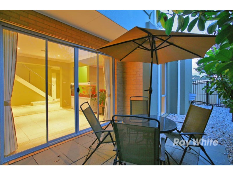 22 Carabeen Way, Lyndhurst VIC 3975