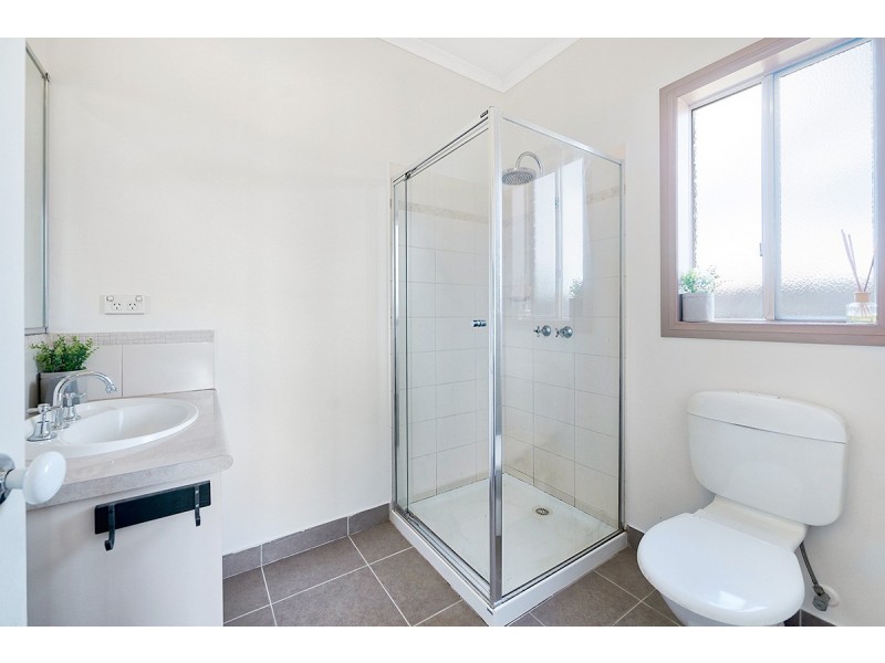 9 Hope Court, Cranbourne West VIC 3977