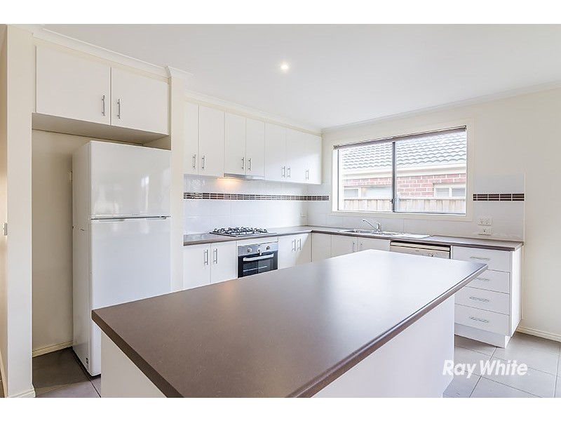 26 Everlasting Boulevard, Cranbourne West VIC 3977