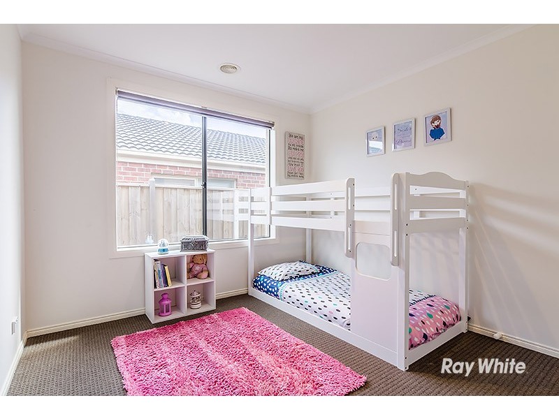 26 Everlasting Boulevard, Cranbourne West VIC 3977