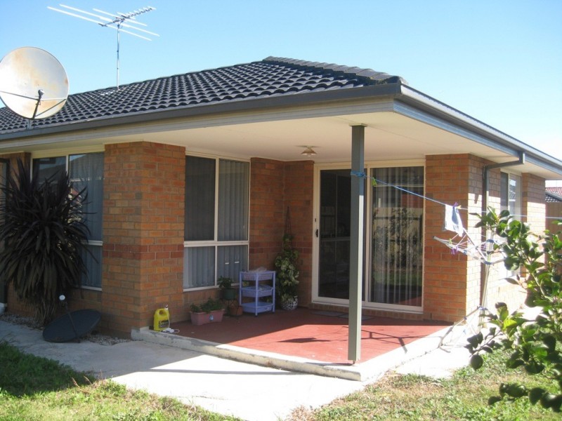 2 Kulkami Way, Cranbourne West VIC 3977