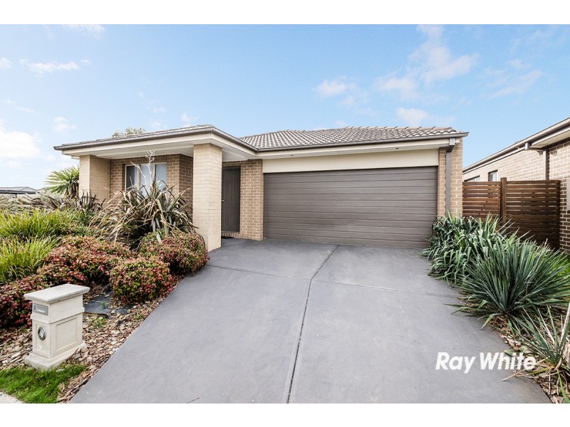 89 Heather Grove, Clyde North VIC 3978