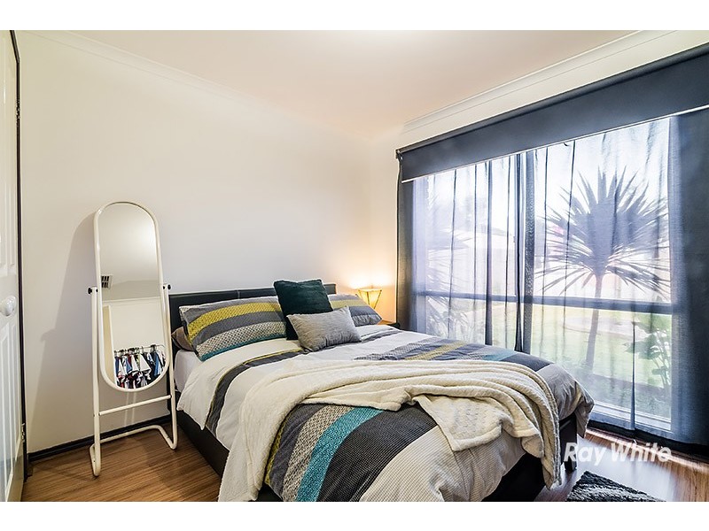 10 Landau Court, Cranbourne North VIC 3977