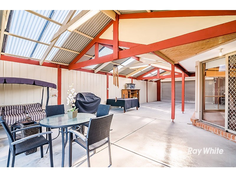 10 Landau Court, Cranbourne North VIC 3977